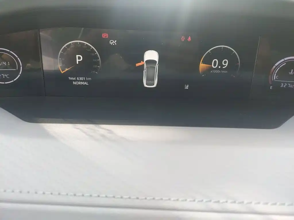 Changan UNI-V — миниатюра 14
