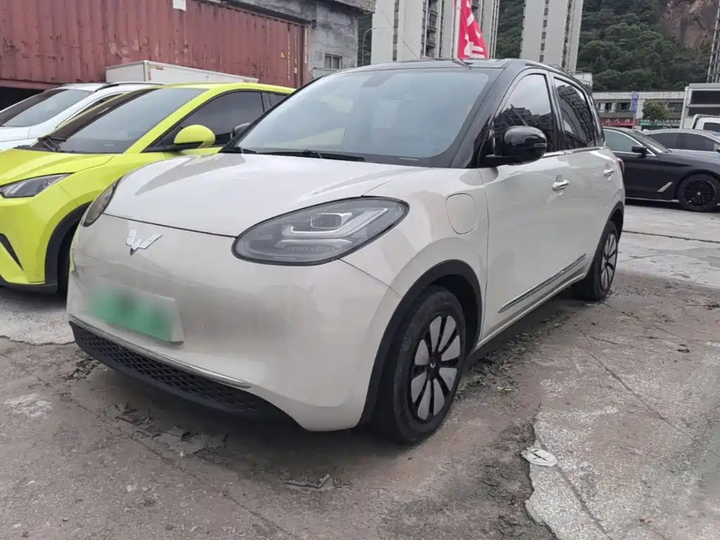 Wuling Bingo — миниатюра 2