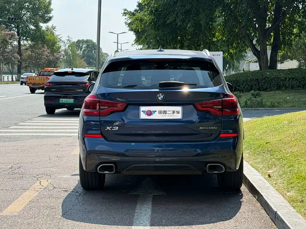 BMW X3 — миниатюра 5