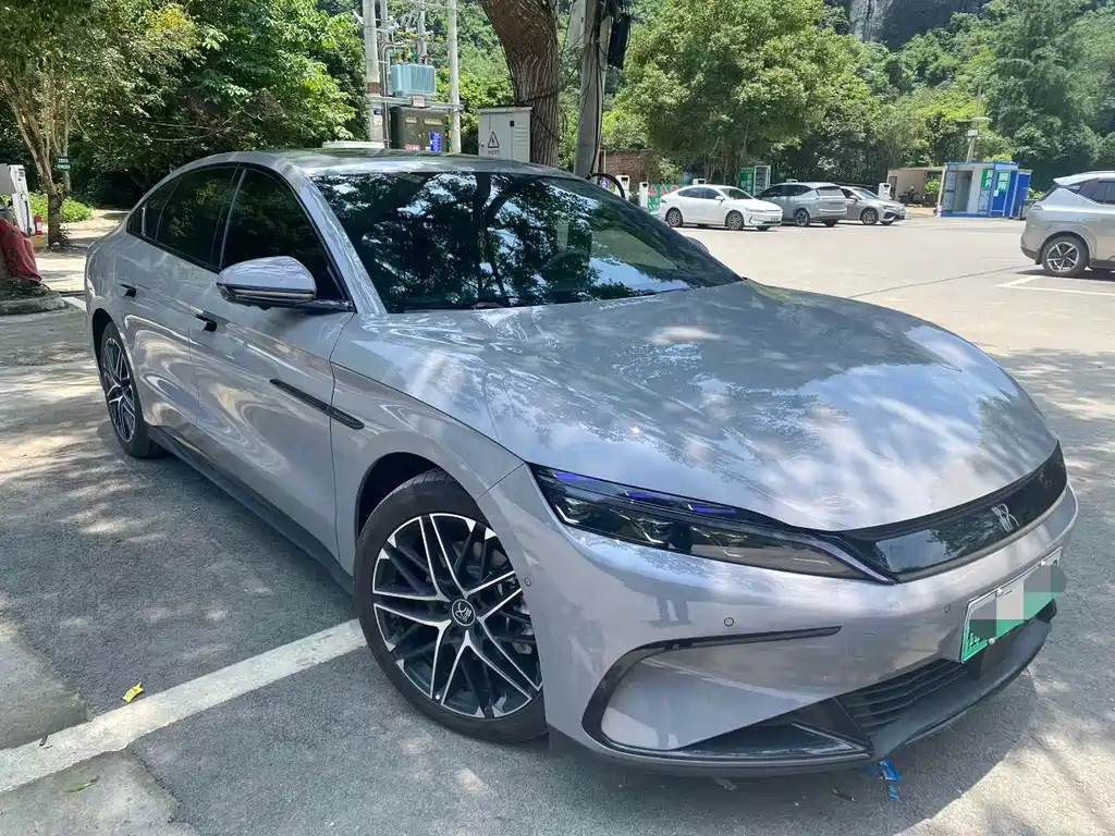 BYD Han — миниатюра 3