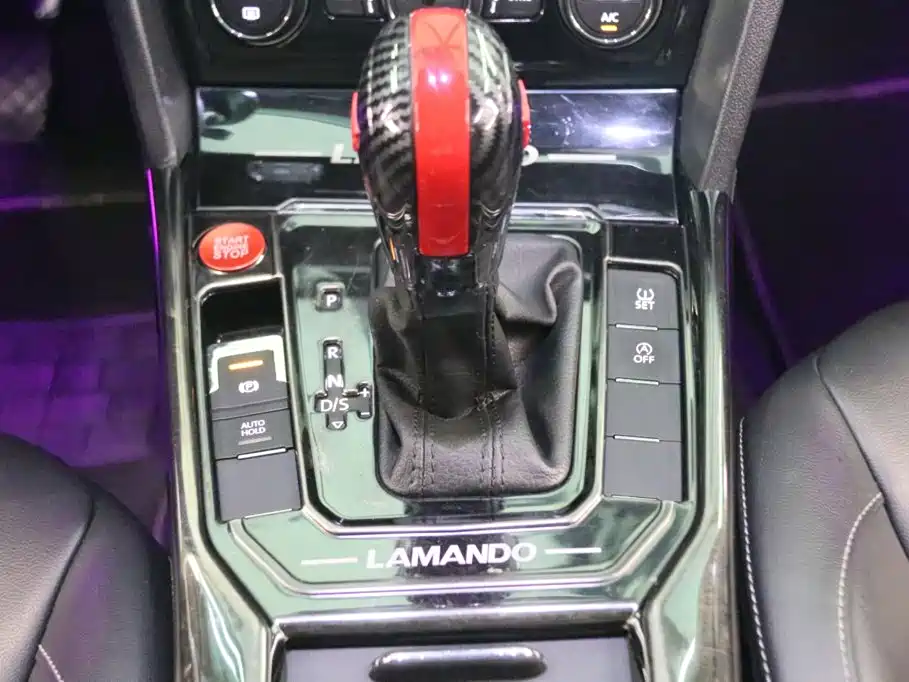 Volkswagen Lamando — миниатюра 10