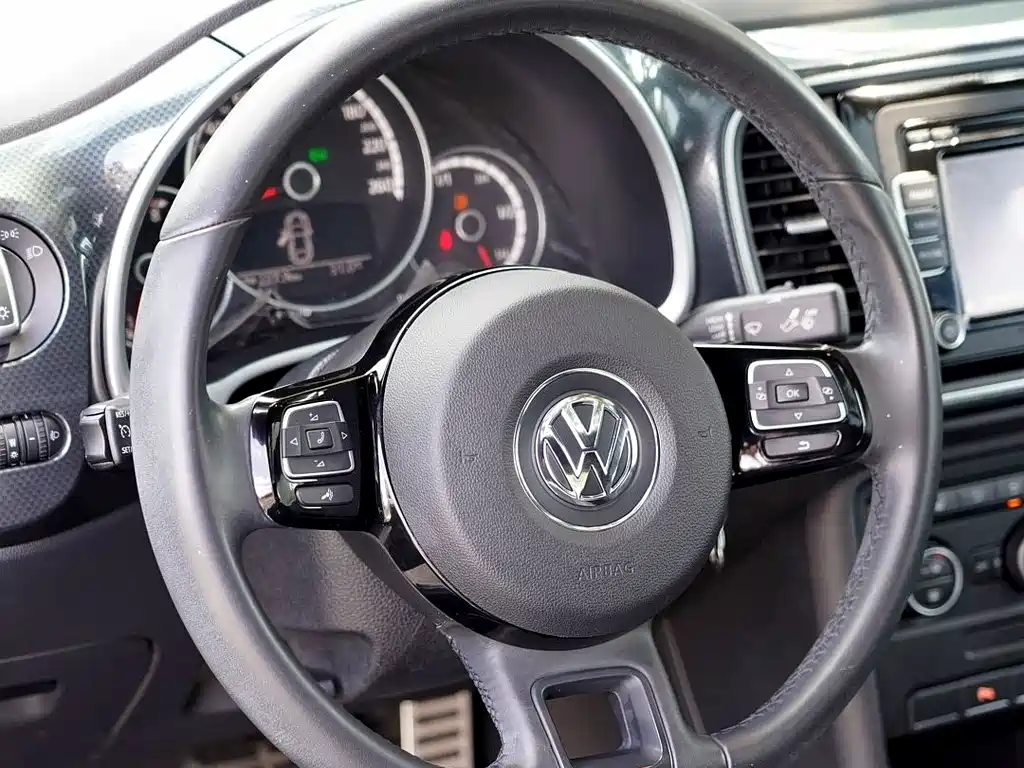Volkswagen Beetle — миниатюра 9
