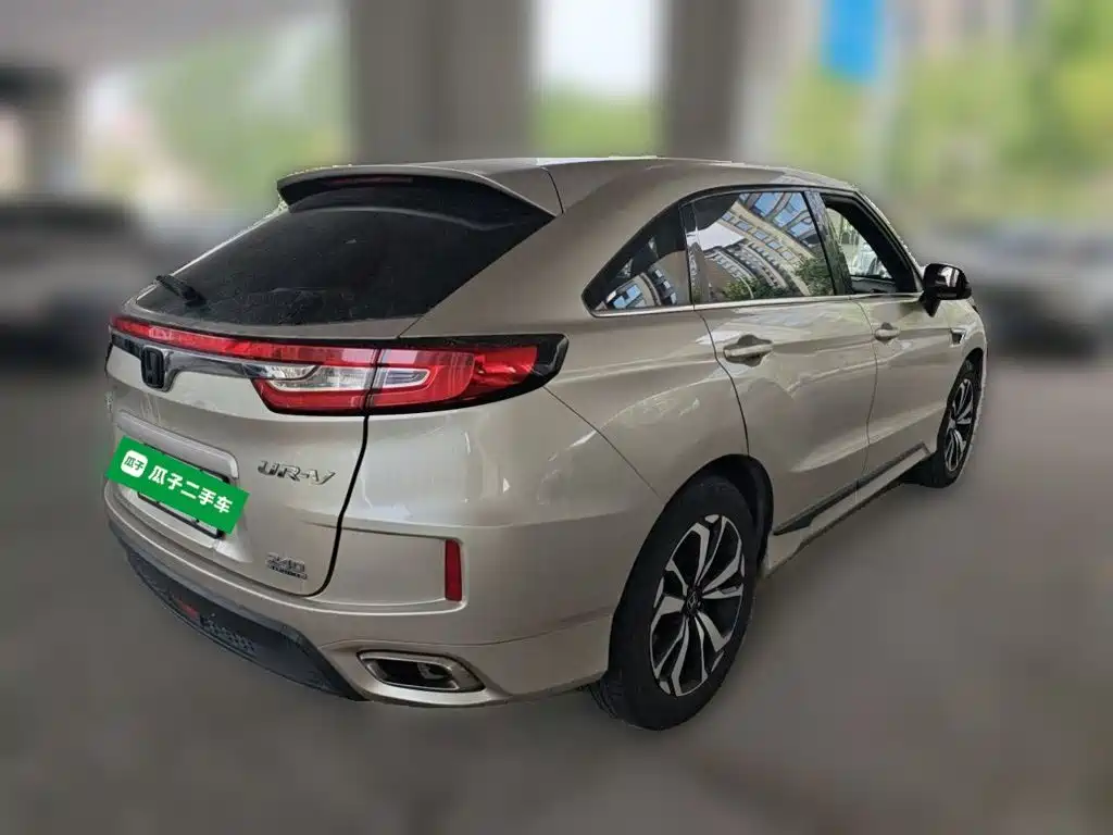 Honda UR-V — миниатюра 4
