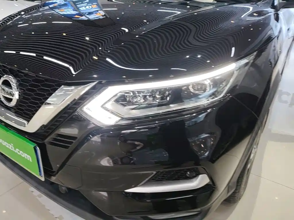 Nissan Qashqai — миниатюра 24