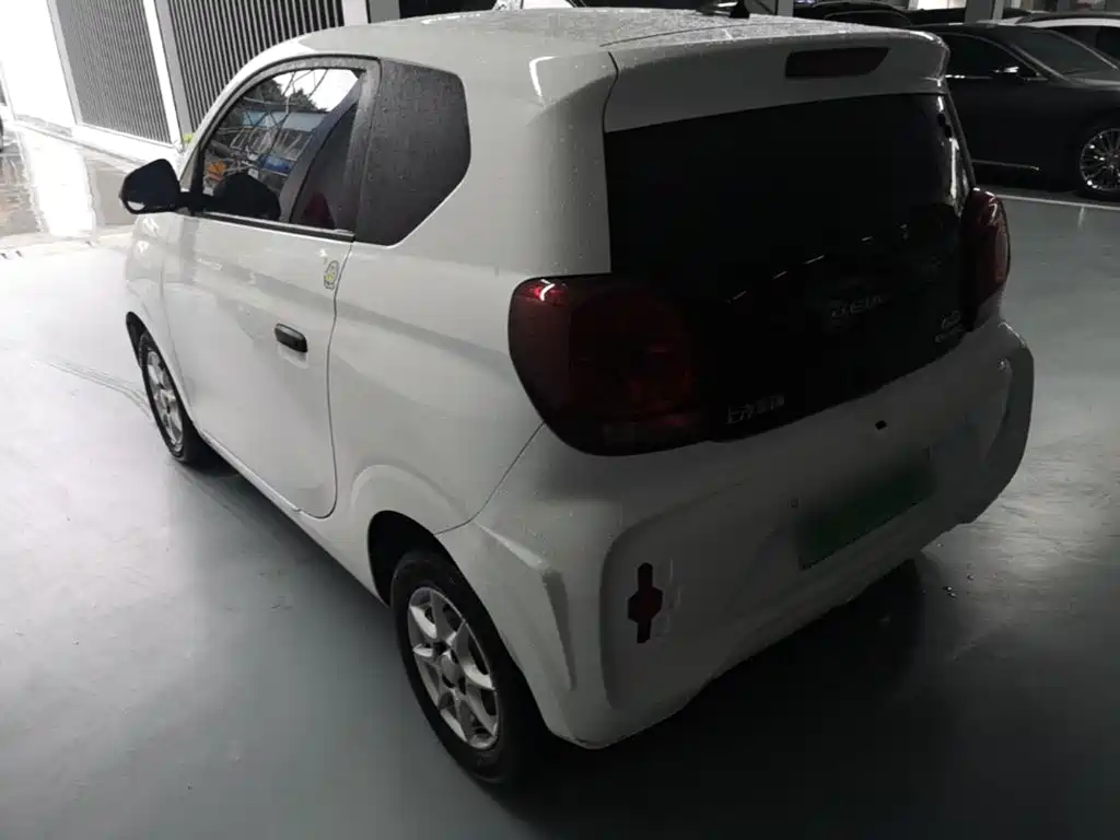 Roewe Clever 2022 311km