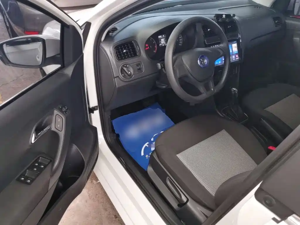 Volkswagen Polo — миниатюра 16