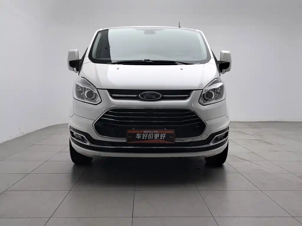 Ford Tourneo — миниатюра 3