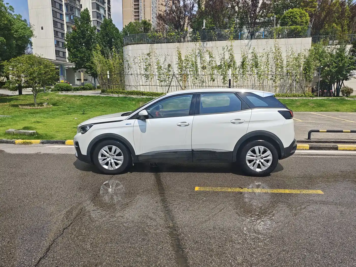 Peugeot 4008