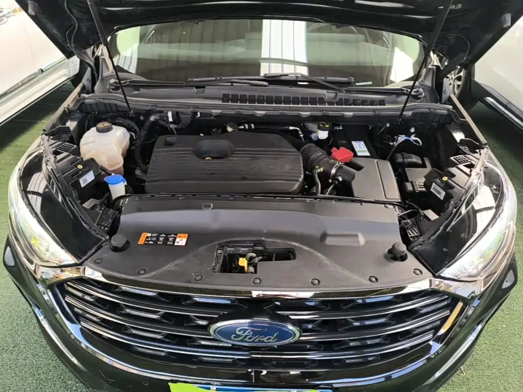 Ford Edge — миниатюра 20