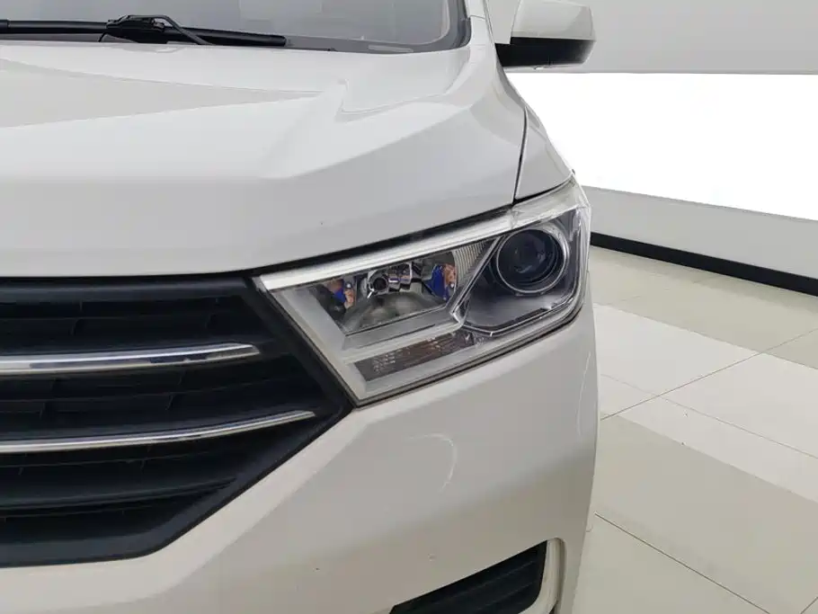 Wuling Hongguang — миниатюра 5