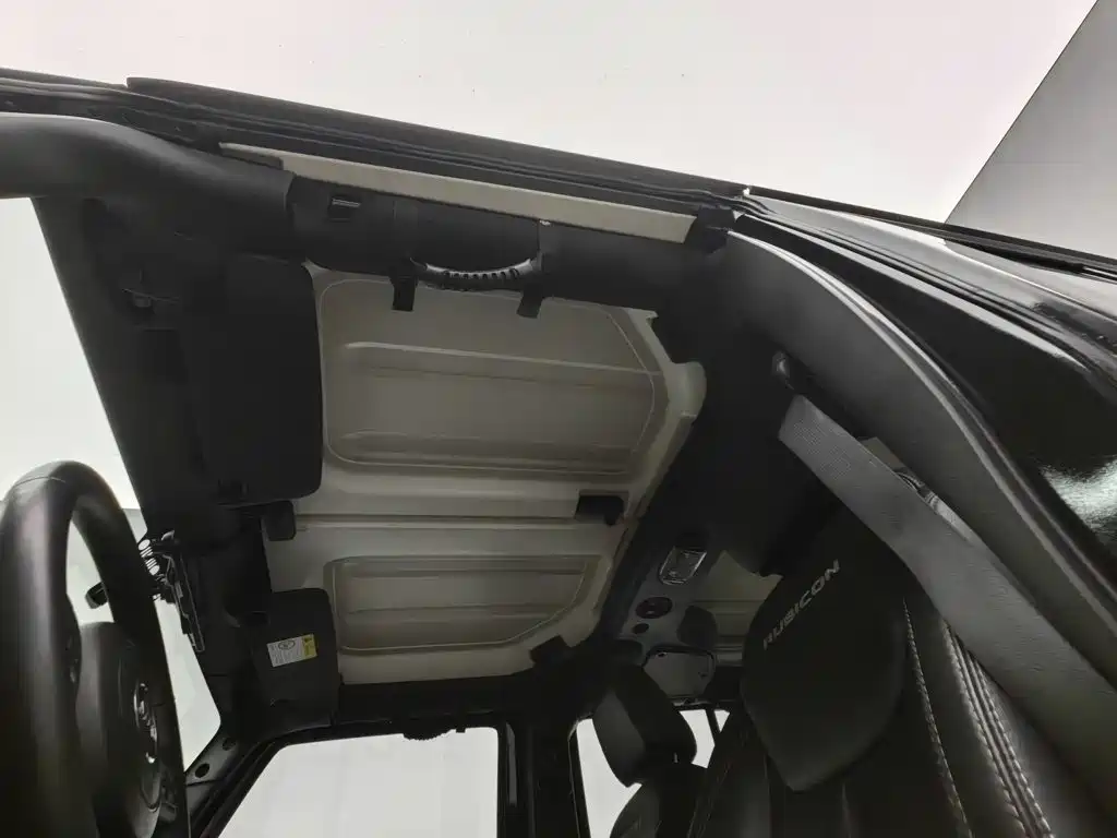 Jeep Wrangler — миниатюра 14