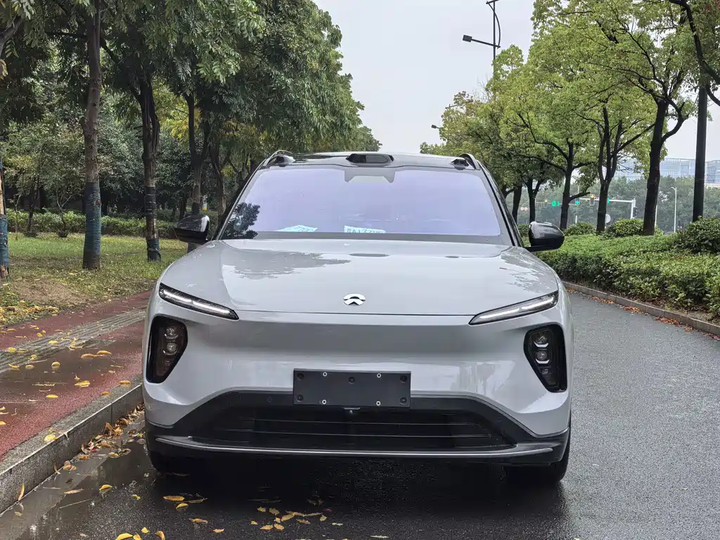NIO ES6 — миниатюра 2