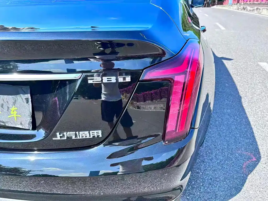 Cadillac CT5 — миниатюра 10