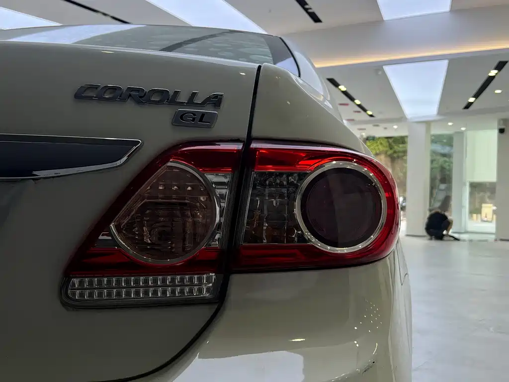 Toyota Corolla — миниатюра 14