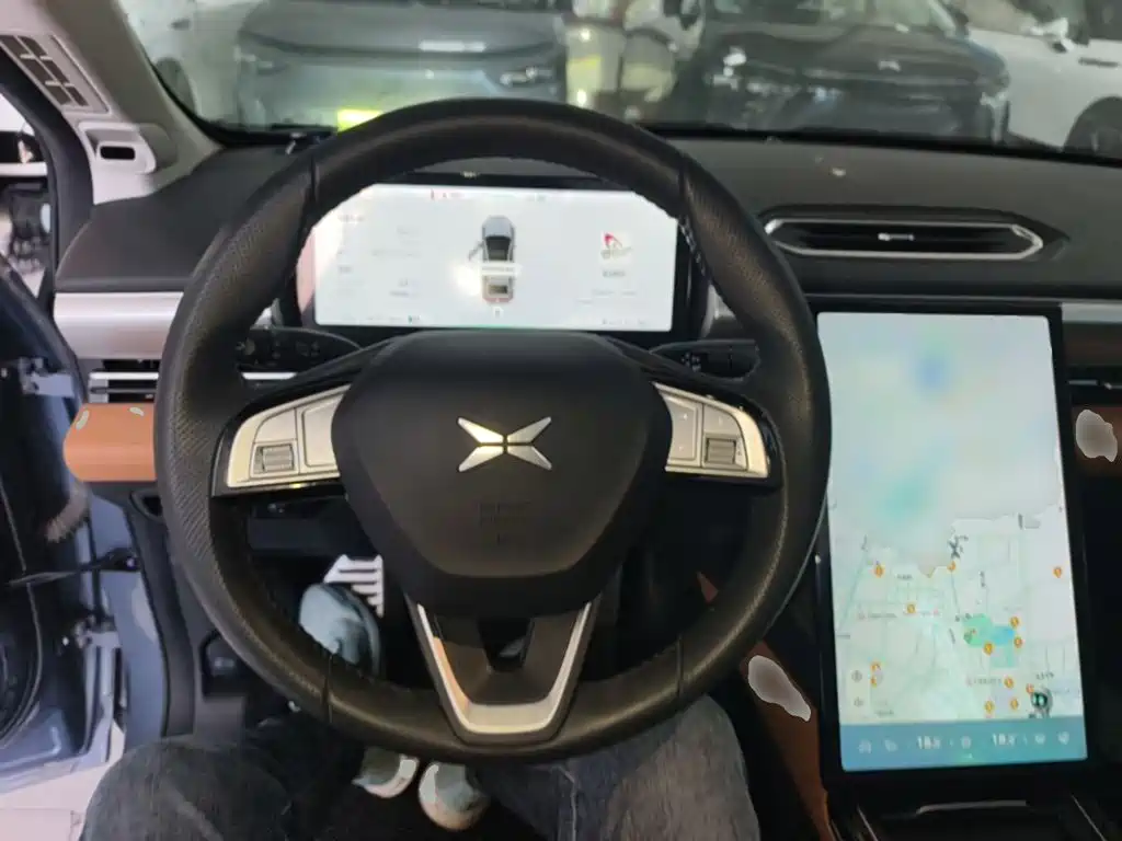 XPeng P5 — миниатюра 11