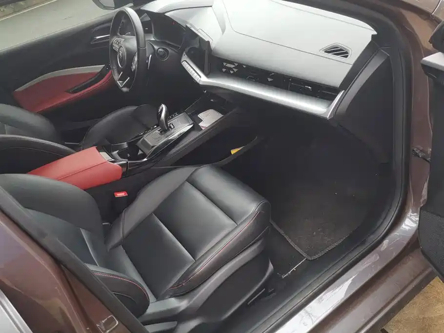 MG MG5 — миниатюра 8