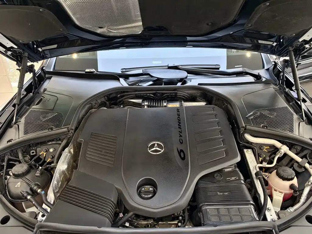 Mercedes-Benz S-Class — миниатюра 17