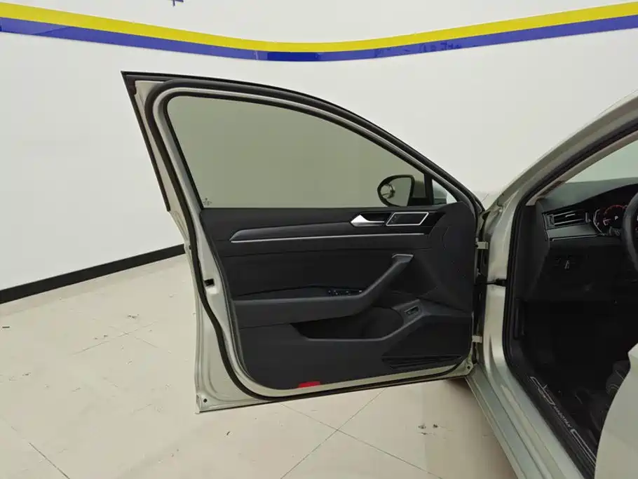 Volkswagen Magotan — миниатюра 7