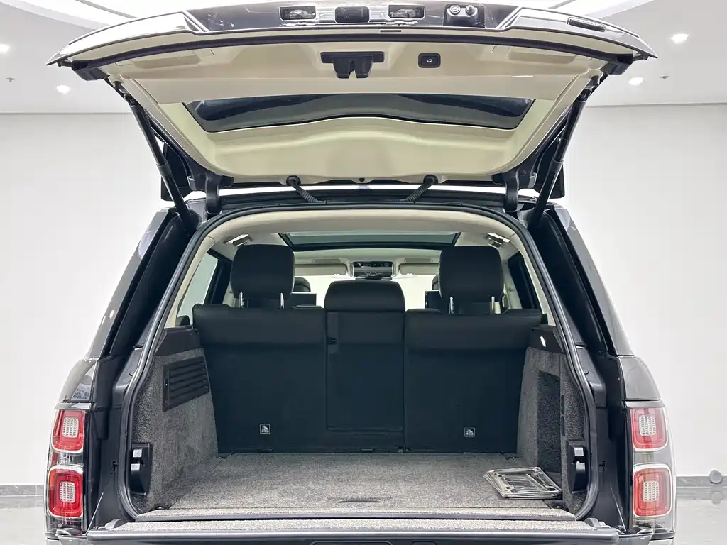 Land Rover Range Rover — миниатюра 22