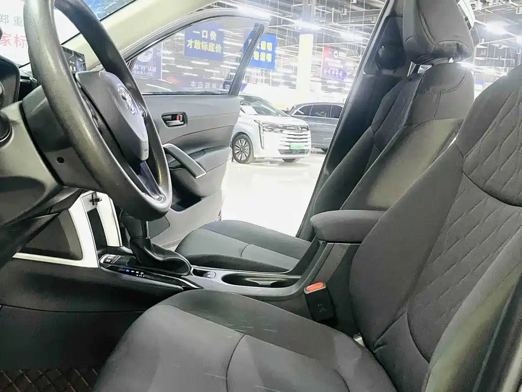Toyota Corolla Cross — миниатюра 7