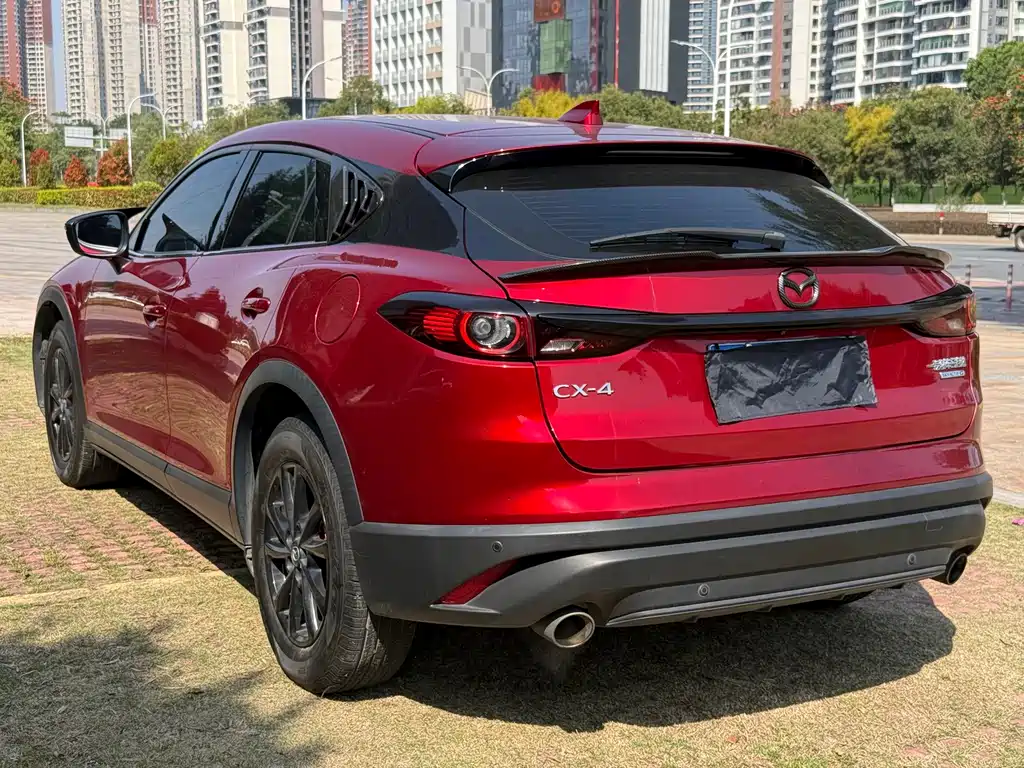 MAZDA CX 4