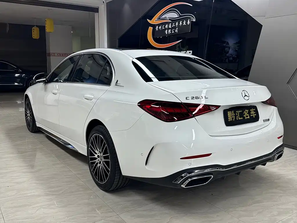 Mercedes-Benz C-Class — миниатюра 8