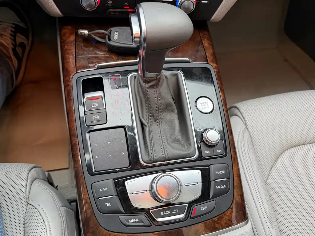 Audi A6L — миниатюра 15