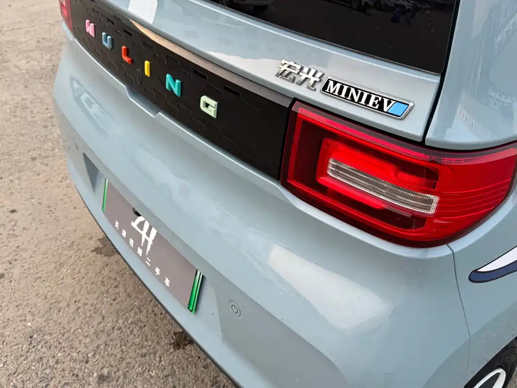 Wuling MINIEV — миниатюра 16