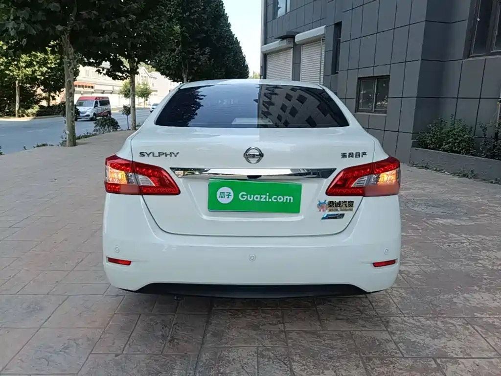 Nissan Sylphy — миниатюра 6