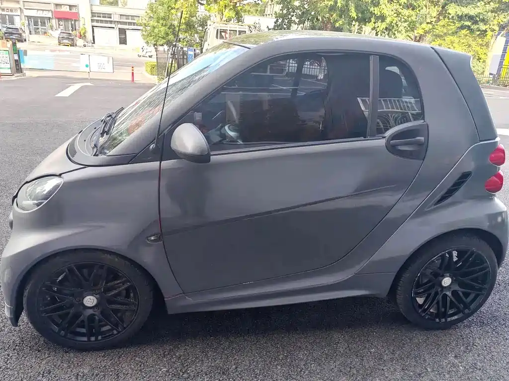 smart Smart Fortwo — миниатюра 3
