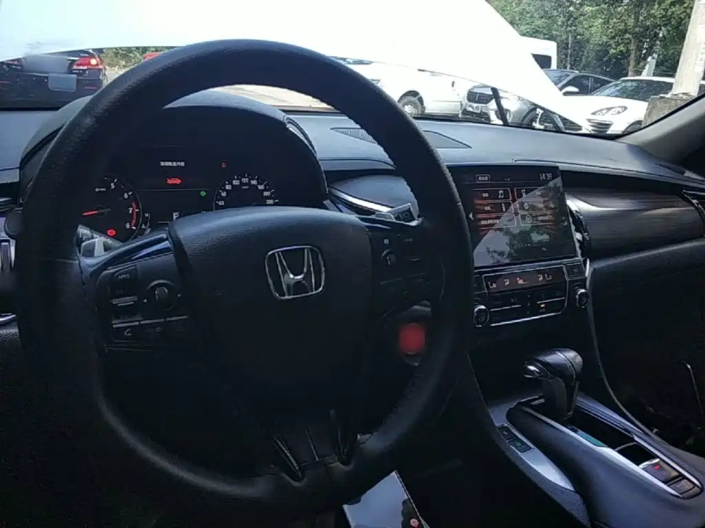 Honda Avancier — миниатюра 10