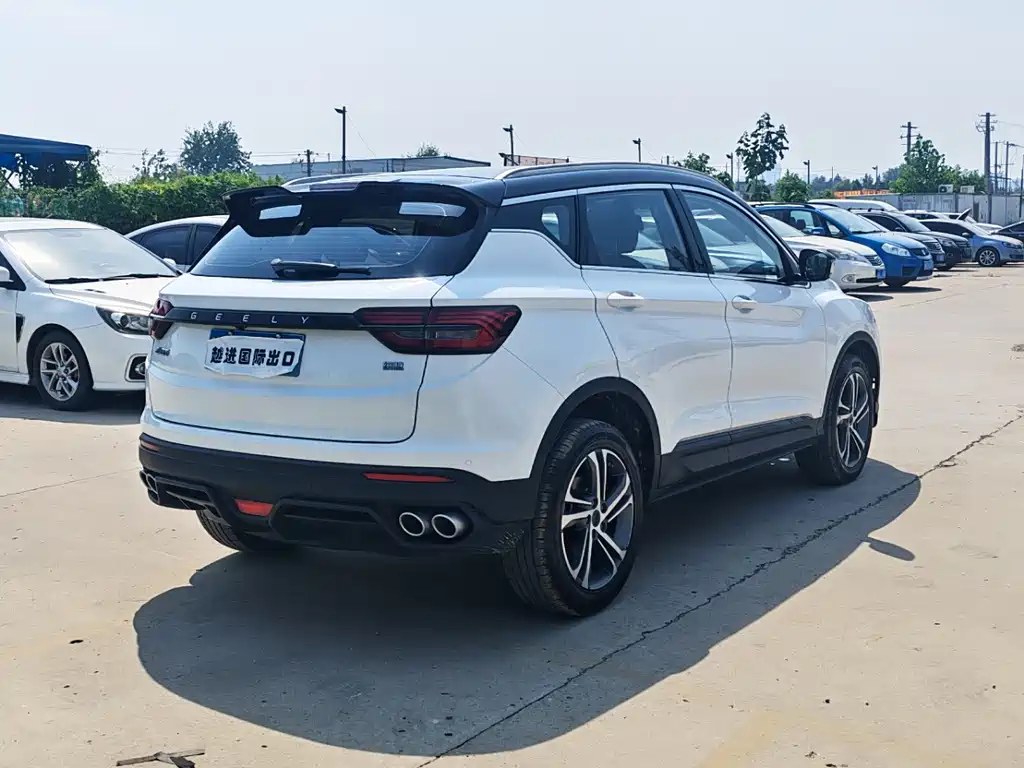 Geely Binyue — миниатюра 7