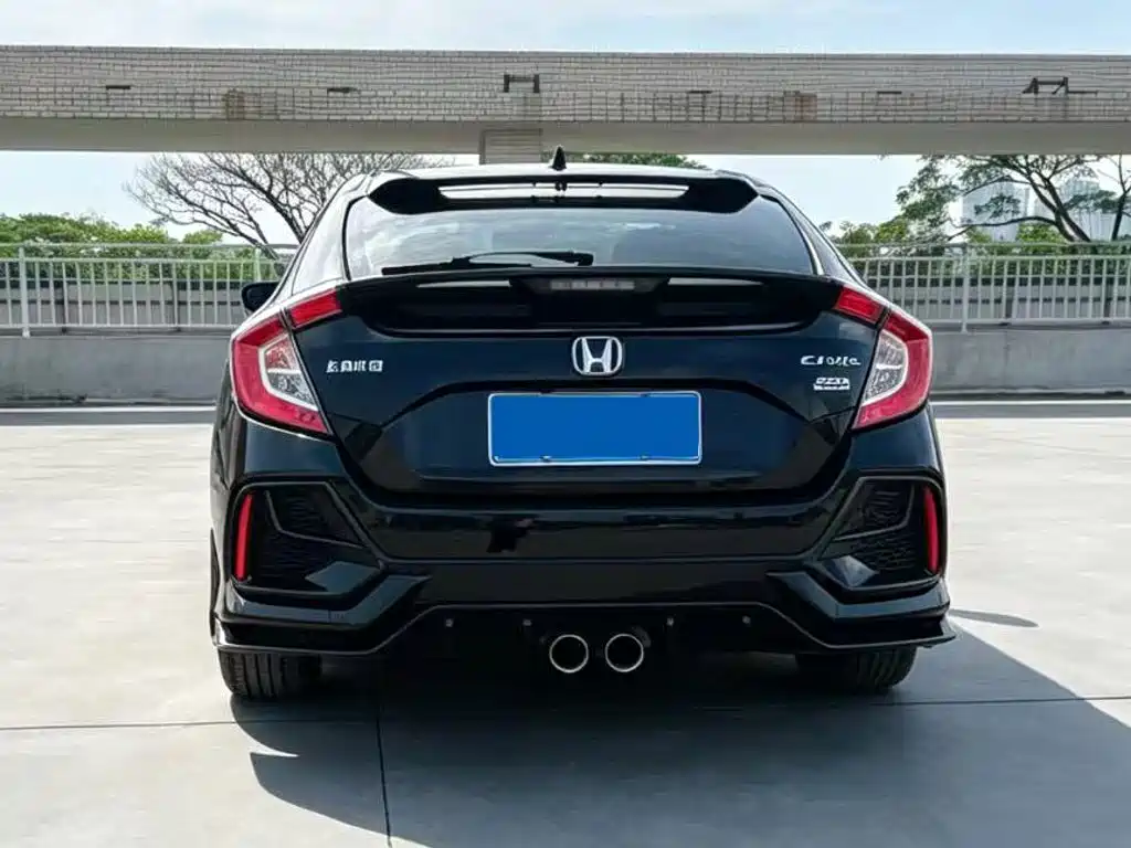 Honda Civic — миниатюра 8