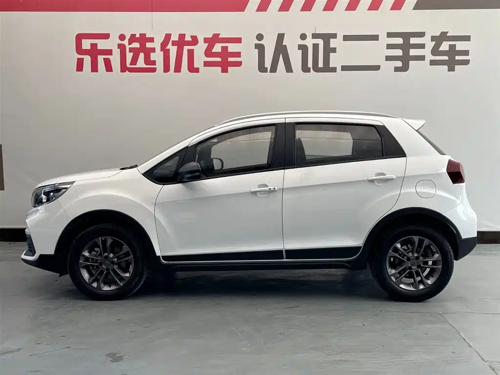 Geely Vision X3 X3 2020 1.5L CVT Luxury
