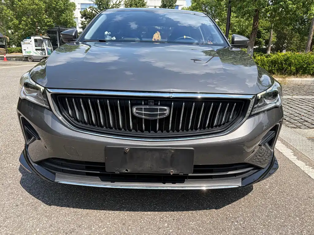 Geely Emgrand — миниатюра 2