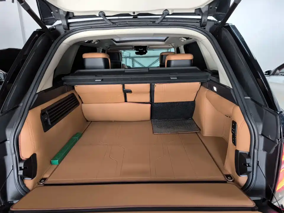 Land Rover Range Rover — миниатюра 6