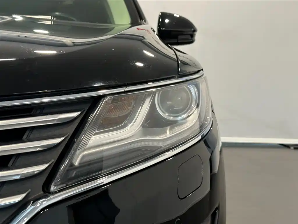 Lincoln MKC — миниатюра 14
