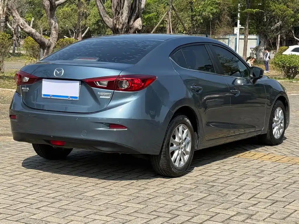MAZDA 3 ANGKESAILA