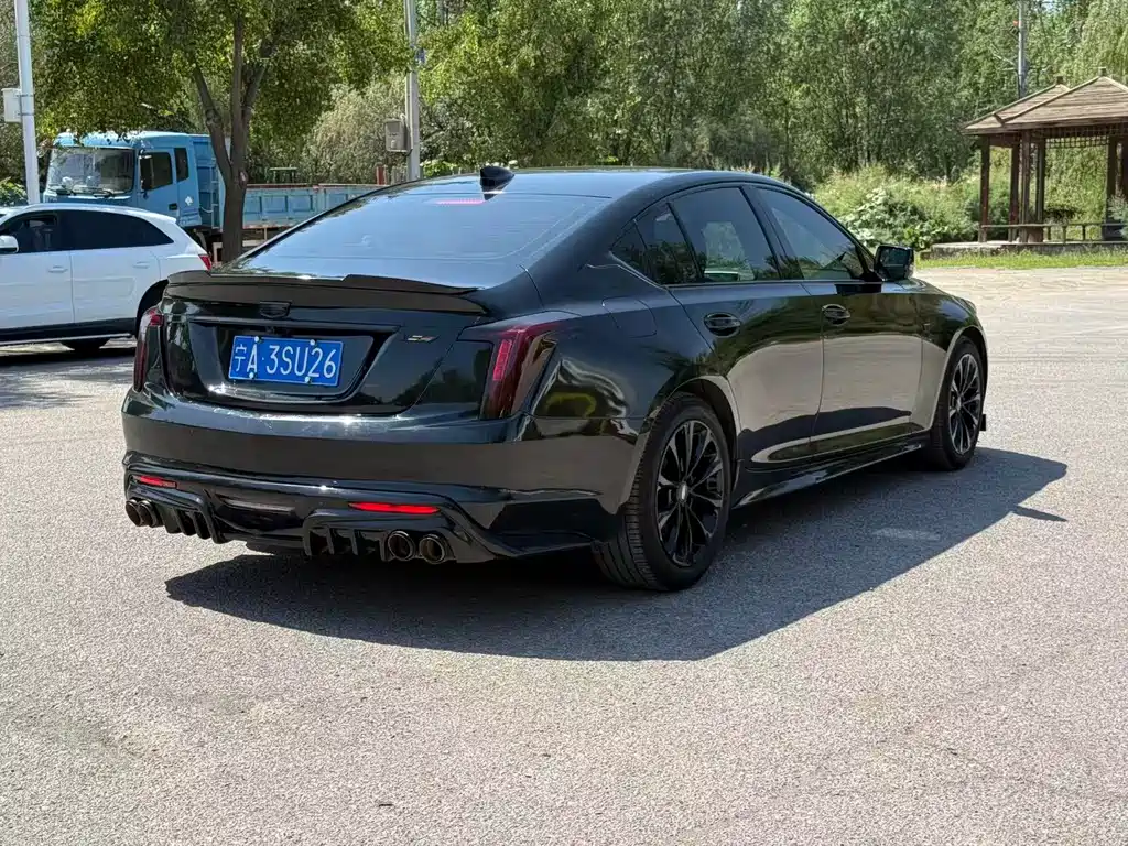 Cadillac CT5 — миниатюра 9