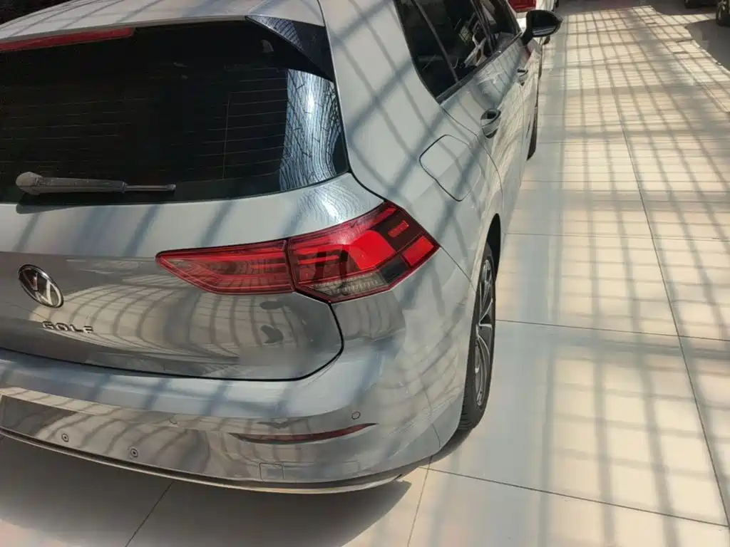 Volkswagen Golf — миниатюра 8
