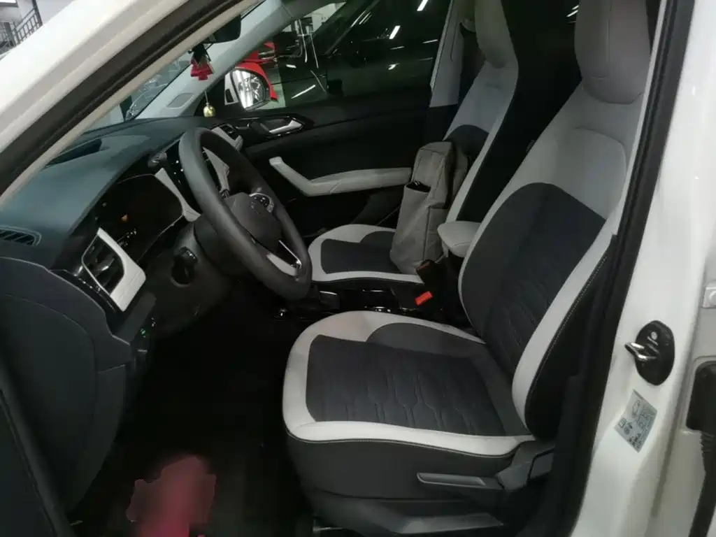 Volkswagen Tharu — миниатюра 15