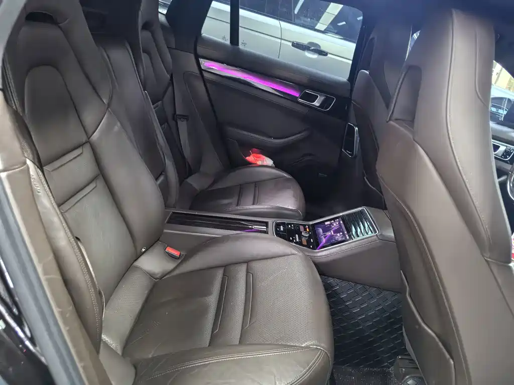 Porsche Panamera — миниатюра 13