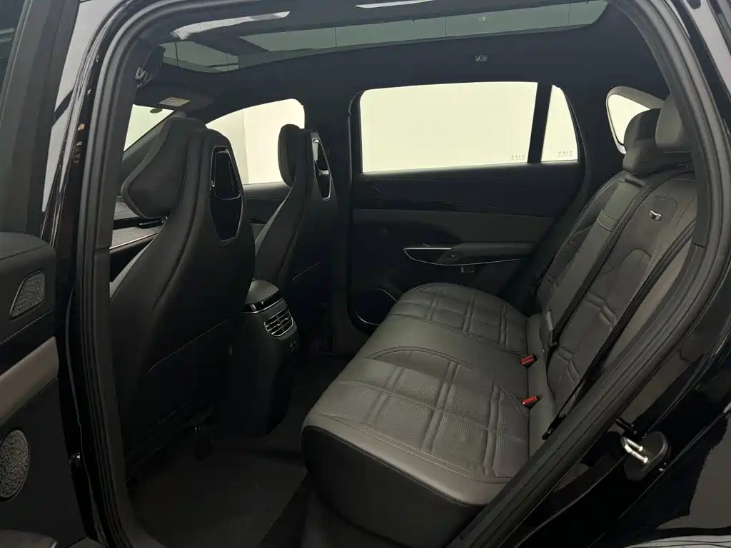 Hongqi Hongqi Tiangong 08 — миниатюра 7