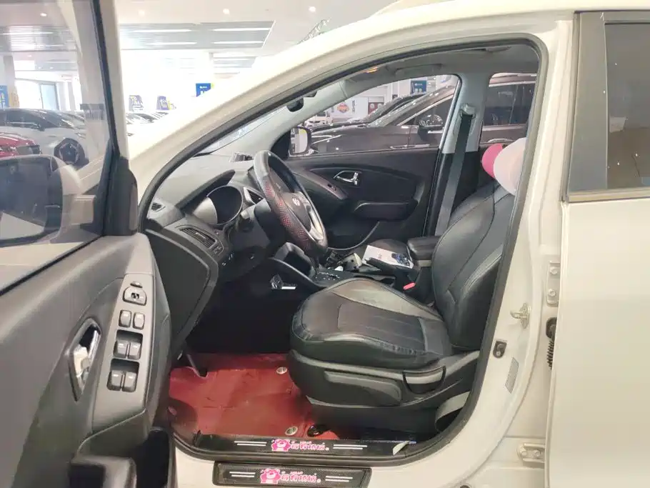 Hyundai ix35 — миниатюра 9