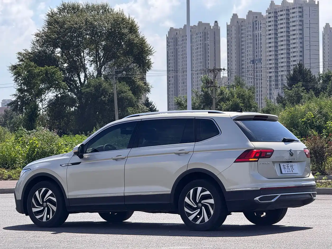 Volkswagen Tiguan L id 4669294 из Китая 11