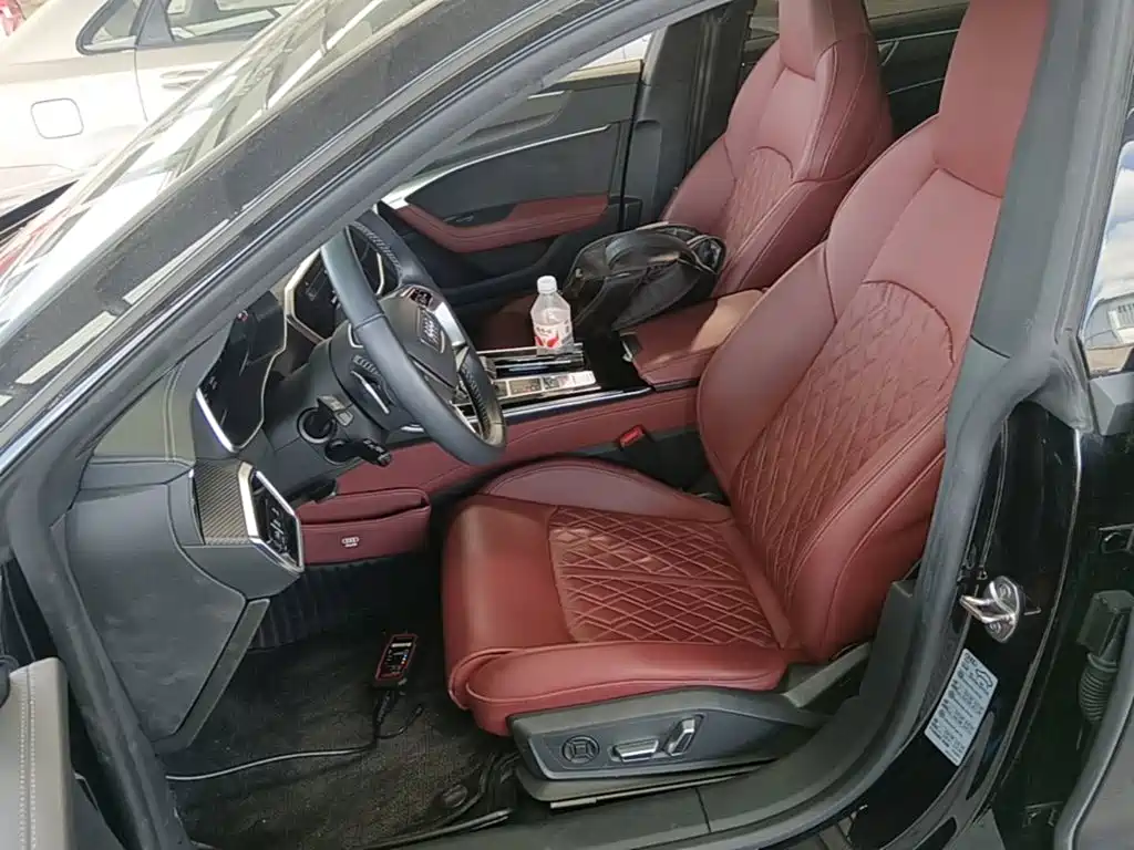 Audi A7L — миниатюра 15