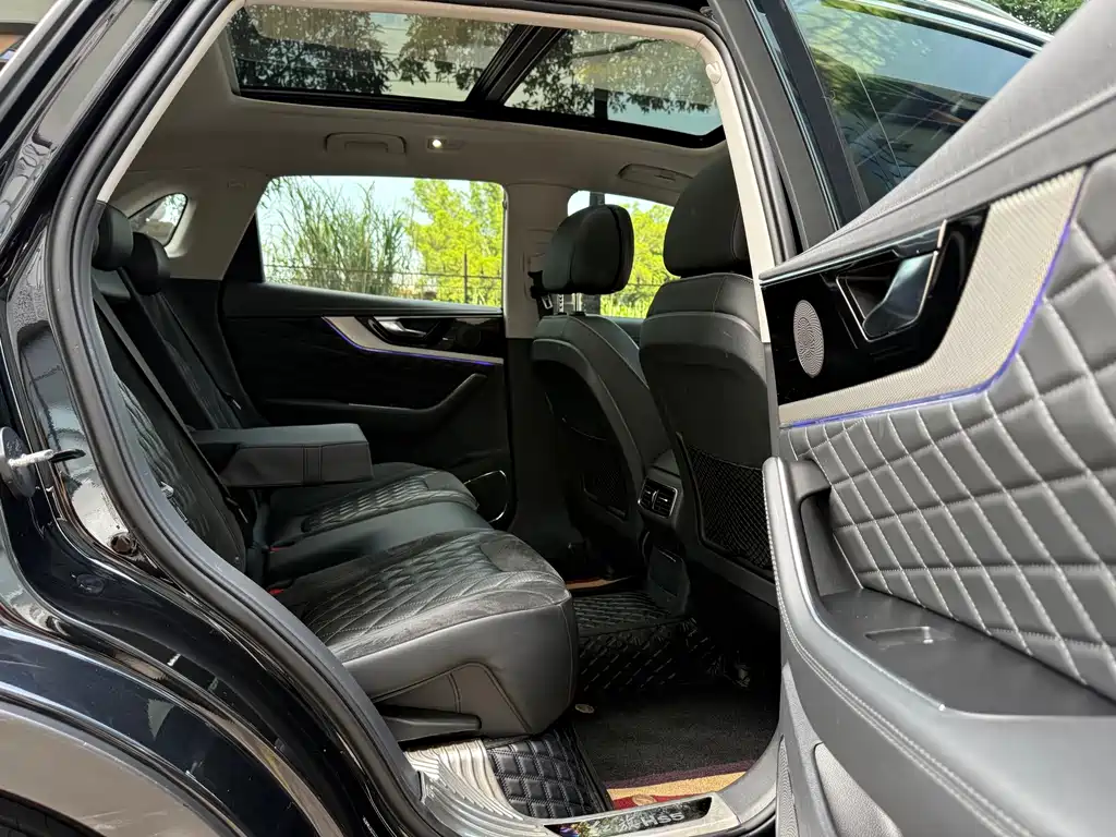 Hongqi Hongqi HS5 — миниатюра 19