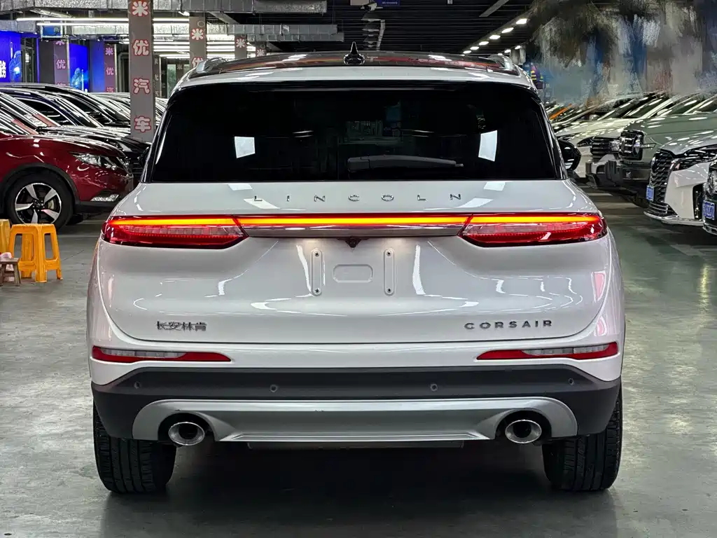 Lincoln Corsair — миниатюра 4