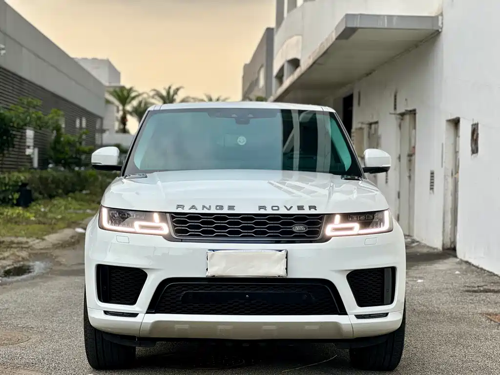 Land Rover Range Rover Sport 2020 3.0 L6 HSE DYNAMIC