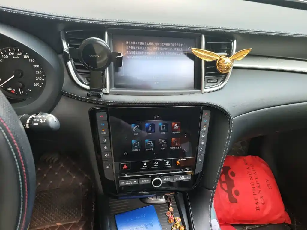 Infiniti QX50 — миниатюра 10